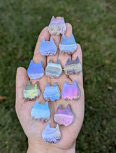 Load image into Gallery viewer, Aura Amethyst and Agate Cat Heads - Small