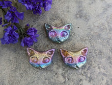 Load image into Gallery viewer, Bismuth Cat Heads