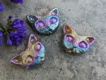 Load image into Gallery viewer, Bismuth Cat Heads