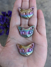 Load image into Gallery viewer, Bismuth Cat Heads
