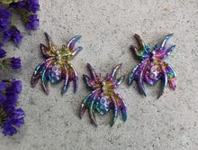 Load image into Gallery viewer, Bismuth Spider