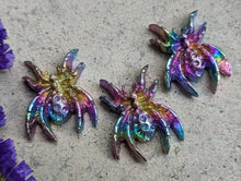 Load image into Gallery viewer, Bismuth Spider