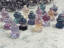 Load image into Gallery viewer, Fluorite Mini Carving - Cat with Witch Hat