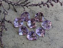 Load image into Gallery viewer, Amethyst Teardrop Facets - 10mm