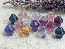 Load image into Gallery viewer, Fluorite Mini Carving - Mushroom