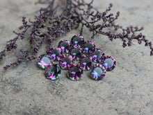 Load image into Gallery viewer, Mystic Quartz Round Facets - 9mm