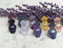 Load image into Gallery viewer, Fluorite Mini Carving - Skull with Raven