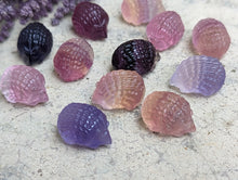 Load image into Gallery viewer, Fluorite Mini Carving - Hedgehog
