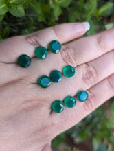 Load image into Gallery viewer, Green Onyx Round Facets - 8mm