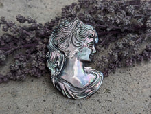 Load image into Gallery viewer, Black Lip Mother of Pearl Woman Cabochons