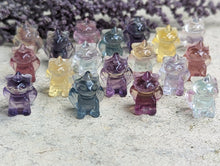 Load image into Gallery viewer, Fluorite Mini Carving - Toothless (How to Train Your Dragon)