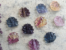 Load image into Gallery viewer, Fluorite Mini Carving - Kitsune (Drilled)