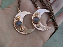Load image into Gallery viewer, Handmade Crescent Moon Pendant with Amethyst and Leaves - Copper