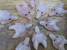Load image into Gallery viewer, Rose Quartz Wolf Pendant