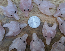 Load image into Gallery viewer, Rose Quartz Wolf Pendant