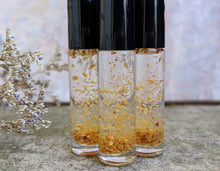 Load image into Gallery viewer, Citrus and Basil 10ml Perfume Roller