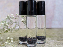 Load image into Gallery viewer, Poppy Fields 10ml Perfume Roller