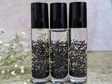 Load image into Gallery viewer, Poppy Fields 10ml Perfume Roller