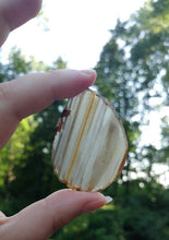 Load image into Gallery viewer, Agate Slices (Dyed)
