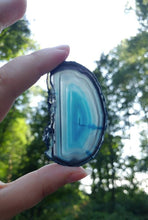 Load image into Gallery viewer, Agate Slices (Dyed)