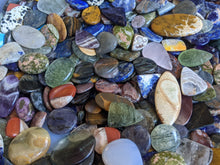 Load image into Gallery viewer, Cabochon Mystery Box - Lot of 25