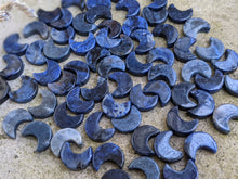 Load image into Gallery viewer, Sodalite Crescent Moon Bead