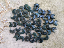 Load image into Gallery viewer, Moss Agate Crescent Moon Bead