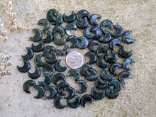 Load image into Gallery viewer, Moss Agate Crescent Moon Bead