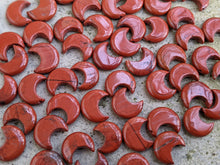Load image into Gallery viewer, Red Jasper Crescent Moon Bead