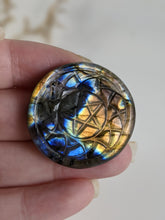 Load image into Gallery viewer, Labradorite Pentacle Cabochon
