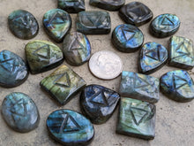 Load image into Gallery viewer, Labradorite Elemental Signs - Fire and Water