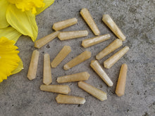 Load image into Gallery viewer, Yellow Calcite Double Terminated Points