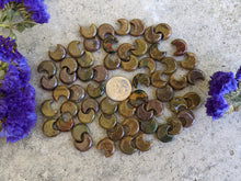 Load image into Gallery viewer, Bloodstone Crescent Moon Bead