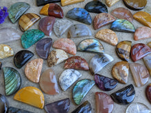 Load image into Gallery viewer, D Shape Cabochons