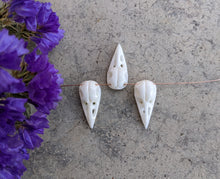 Load image into Gallery viewer, Bone Raven Skulls (Drilled)