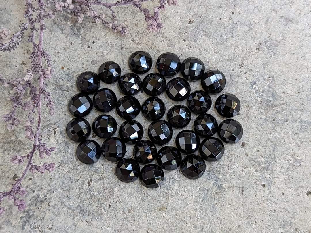 Black Spinel Rose Cut Round Cabochons - 6mm