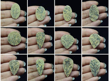 Load image into Gallery viewer, German Psilomelane Dendrite Cabochons
