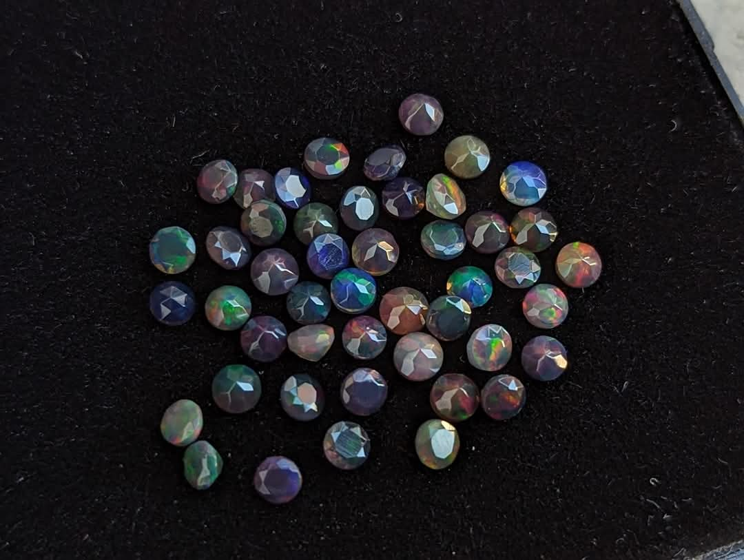 Black Ethiopian Welo Opal Round Facets - 3mm