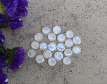 Load image into Gallery viewer, Mother of Pearl Round Starburst Cabochons - 10mm
