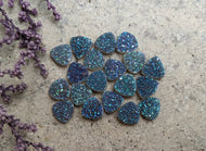 Titanium Druzy Agate Trillion Cabochons (Color Shifting) - 7mm