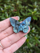 Load image into Gallery viewer, Labradorite Death Head Moth Carving
