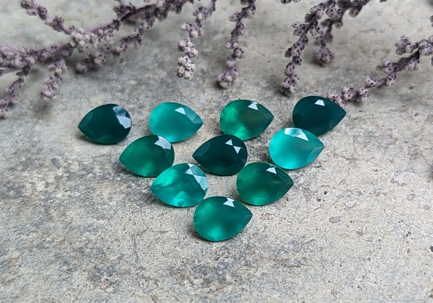 Green Onyx Teardrop Facets - 6x8mm