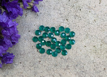 Load image into Gallery viewer, Green Onyx Round Rose Cuts - 4mm
