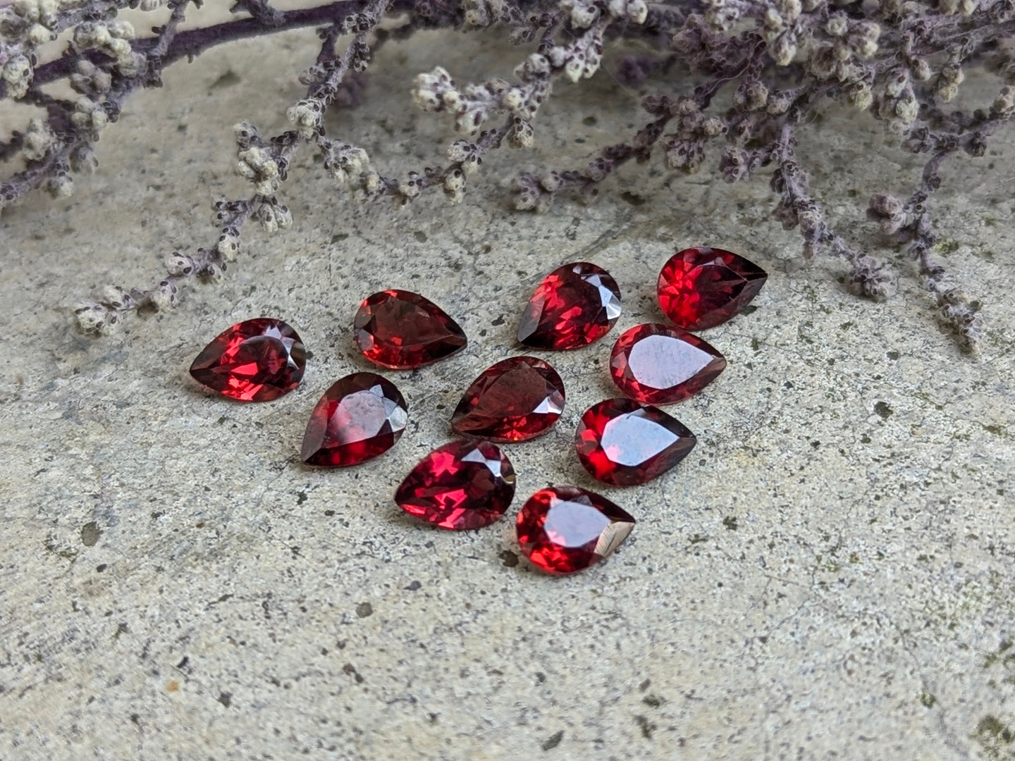 Garnet Teardrop Facets - 5x7mm