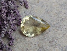 Load image into Gallery viewer, Lemon Quartz Teardrop Facets - 18x25mm
