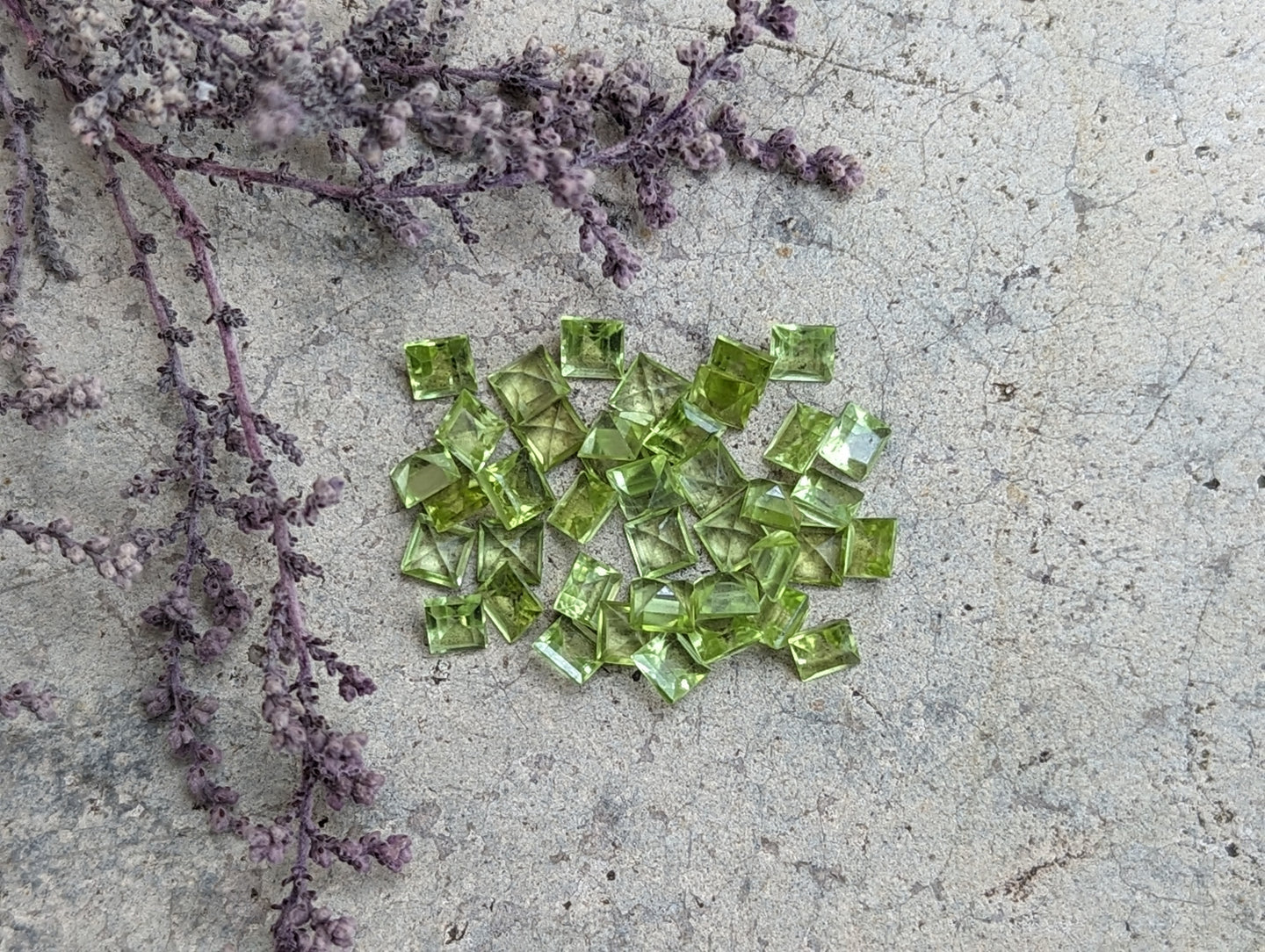 Peridot Square Facets - 5mm