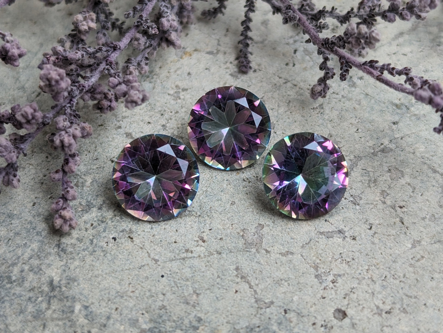 Mystic Quartz Round Facets - 10mm