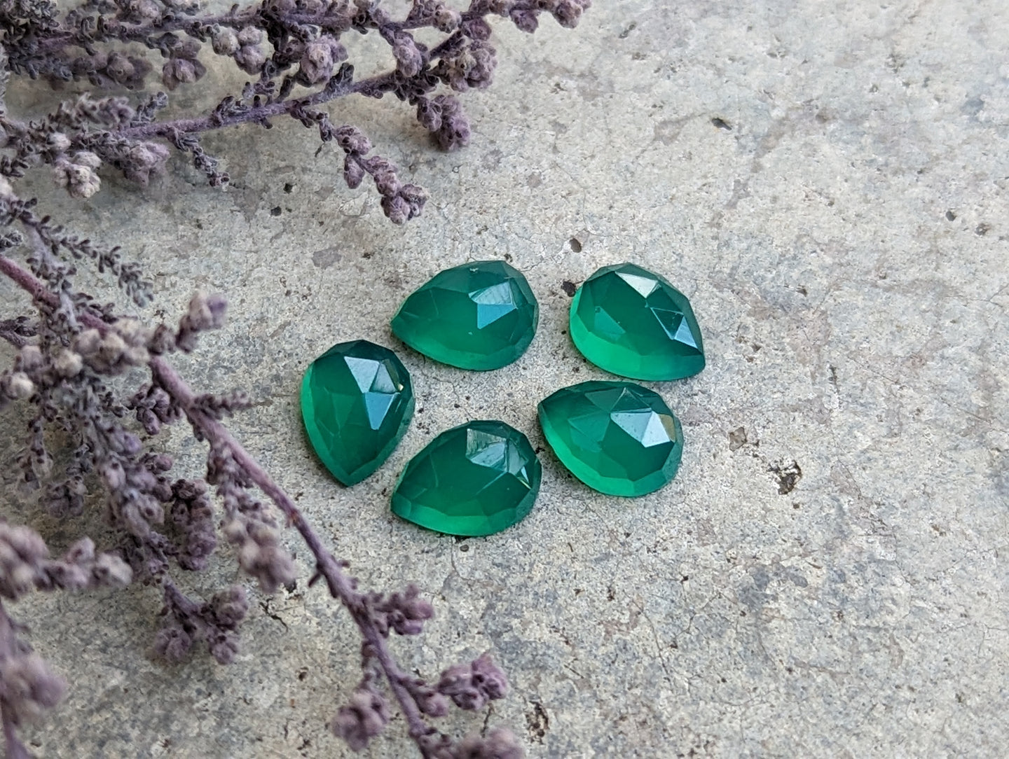 Green Onyx Rose Cut Teardrop Cabochons - 6x8mm