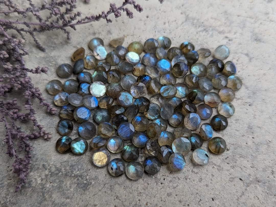 Labradorite Round Facets - 6mm