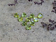 Peridot Wide Teardrop Facets - 6mm